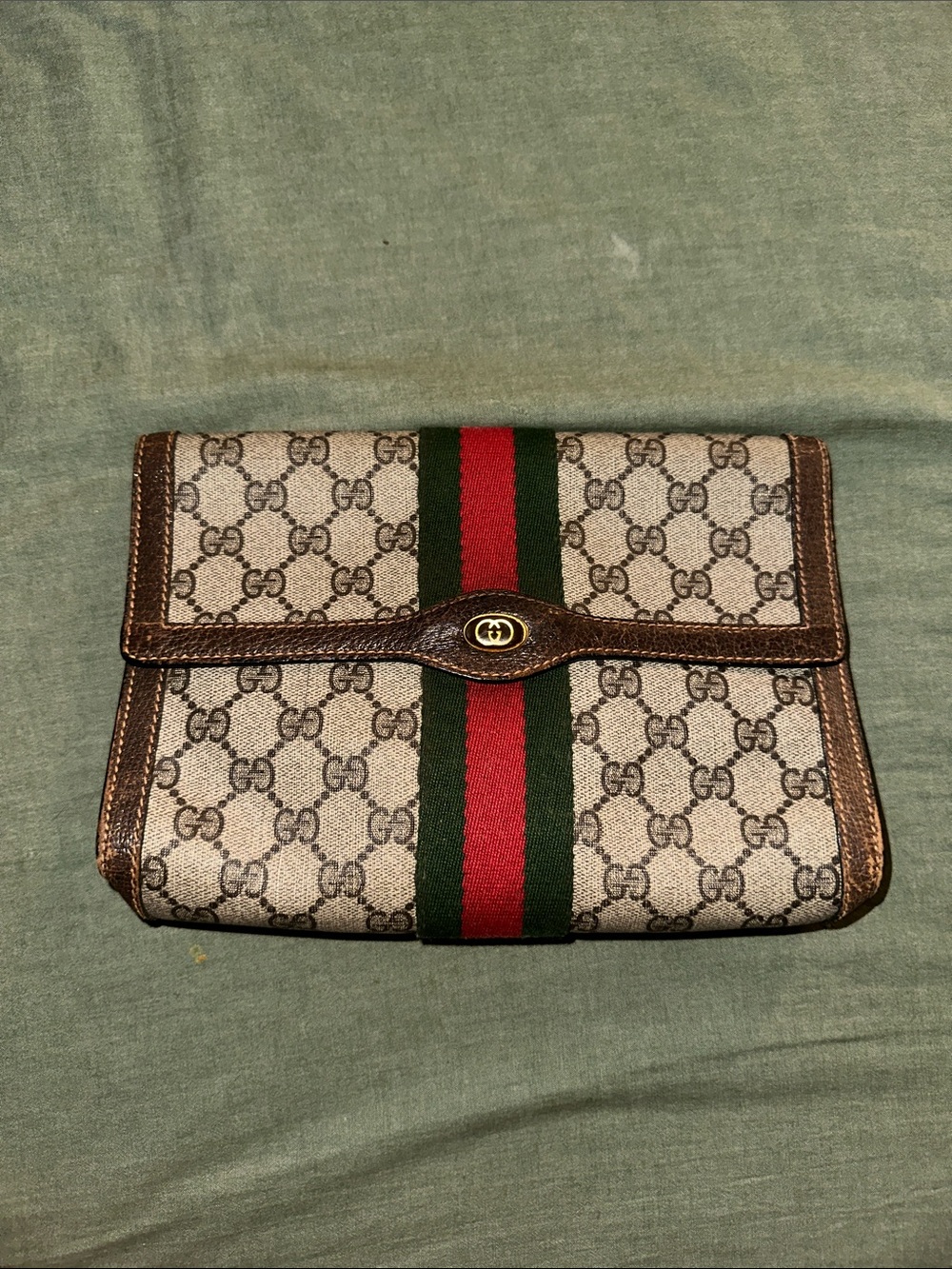 Gucci Beige GG Canvas Toiletry Bag with Green and Red Web Stripe